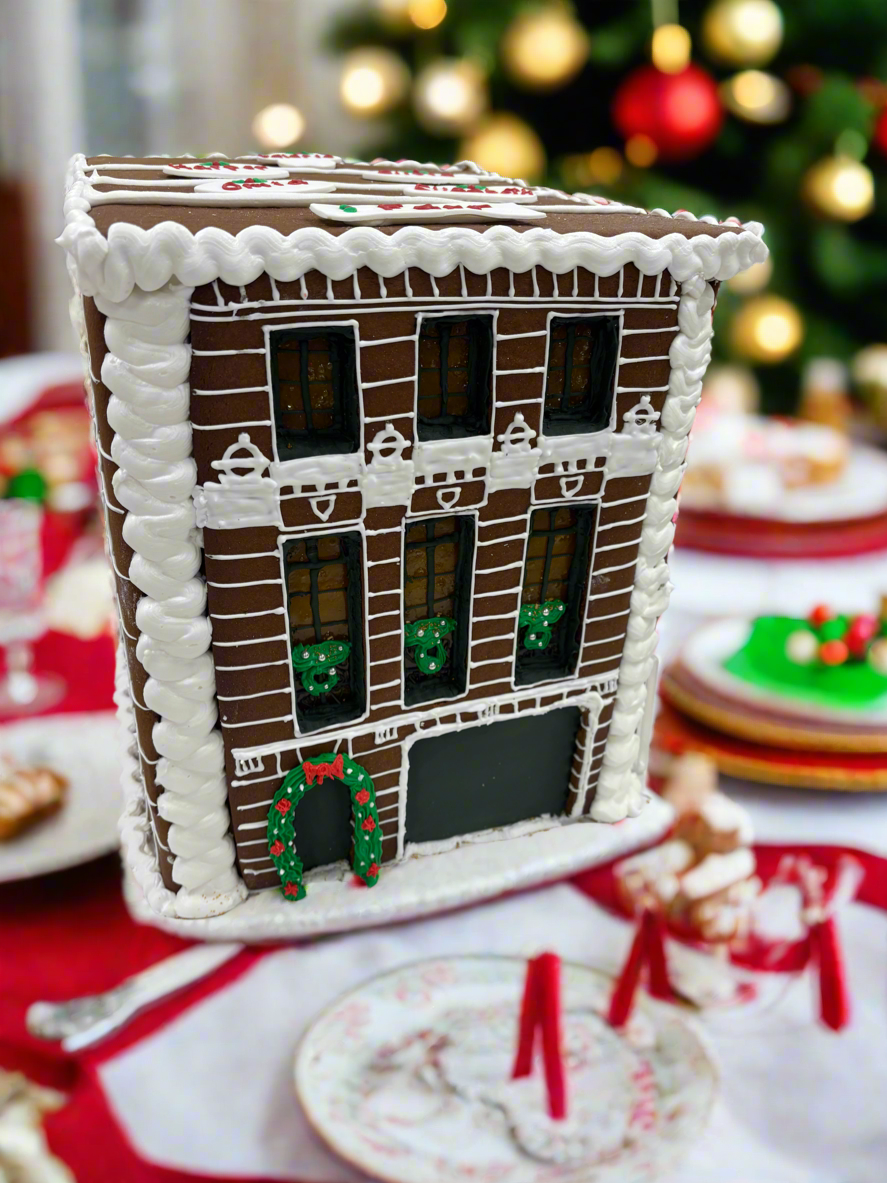 Custom Gingerbread: Chicago Townhouse