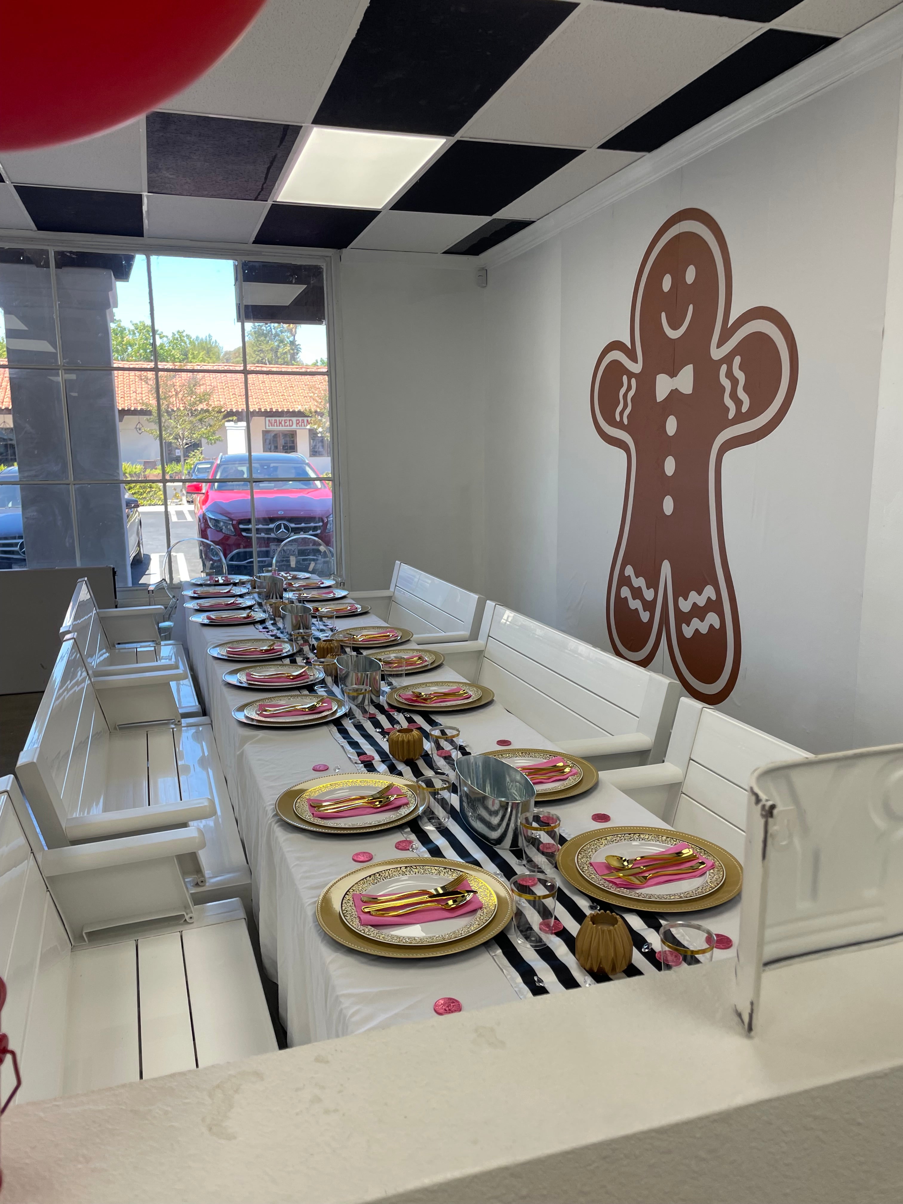 CAKE DECORATING CLASS