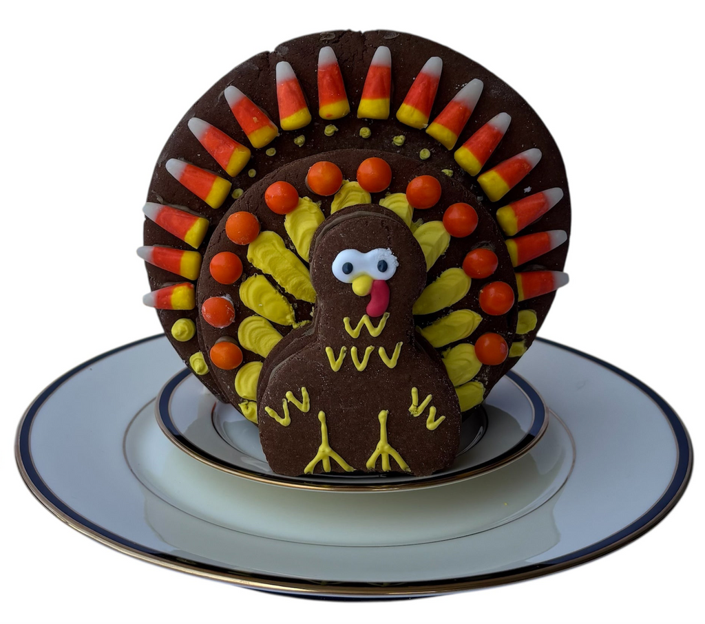 THANKSGIVING GINGERBREAD TURKEY CENTERPIECE
