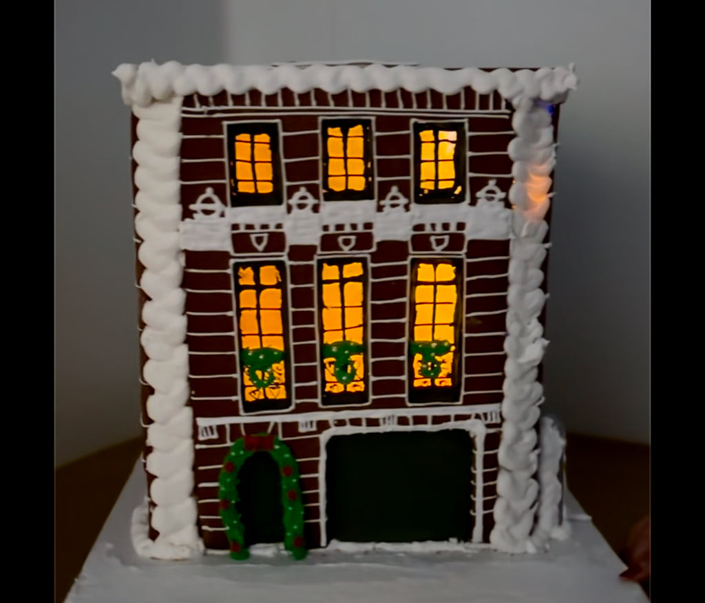 Custom Gingerbread: Chicago Townhouse