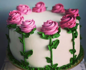 CAKE DECORATING CLASS